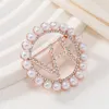 Designer Luxury Brooch Korean Version of Xiaofeng Digit 5 Brooch Pearl Rhinestone Letter Brooch Mother's Gift Anti Fading Pin Accessories