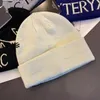 Trendy Brand Unisex Beanie Lässige dicke Strickmütze Wollmütze mit Buchstaben und Mustern