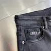 남자 청바지 디자이너 23 New Jeans 남자의 작은 스트레이트 캐주얼 트라이앵글 라벨 테이프 자수 편지 데님 바지 lo7j
