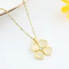 Fashion Womens Luxury Designer Necklace Flowers Four-leaf Clover Cleef Pendant Necklaces Choker Gold Plated Silver Crystal Necklaces Jewelry Girls Christmas Gift