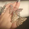 Bröllopsringar silver lyxig glänsande fairy stor ihålig fjärilsring personlighet 3D justerbar för kvinnors överdrivna parti