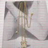 Modedesigner halsband V Letter Pendant Banshee Medusa Head 18K Gold Plated Womens VE4271H