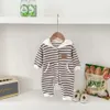 Rompers 2023 Autumn born Baby Clothes Boy Girl Cotton Cute Cartoon Bear Kids Long Sleeve Hooded Bodysuit Baby s Clothing 231007