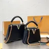 Tasarımcı Kadın Deri Tapı Tutlu Tote Çanta Crossbody Mini Siyah Kırmızı Yeşil Cüzdan Çantalar Deri Çantalar Crossbody Bag Yumuşak Tote