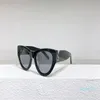 女性と男性のためのデザイナーサングラスサングラスサングラスレトロアイウェアUV400保護レンズ