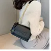 Designer crossbody väska med kedja kvinna vridna väskor eather liten fyrkantig designer väska långformat spänne enkelt mode mycket trevligt