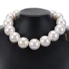 Nytt mode Elegant White Harts Pearl Chain Choker Statement Bibb Necklace Faux Big Pearl Pärlade halsband Kvinnors smycken gåva 210333200