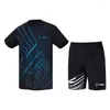 Tute da uomo Yudx Men Light Year Line Set T-shirt da esterno Sport Fitness Moda Ping pong Badminton Allenamento in due pezzi Asciugatura rapida