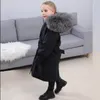 Donsjas meisje waterdichte lange parka winterjas voor kinderen Echte natuurlijke wasbeerbont capuchon bovenkleding afneembare streetwear overjas