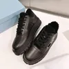 23 Autumn Winter New Dress Shoes Famous Women Designer Brand Sneakers Shoes äkta läder runda huvudmetall triangel snörning tjock sula upphöjda damskor