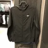 المصمم رجال سترة الربيع والرياح الخريف Tee Fashion Windbreaker غير الرسمي سيلريس سيلريس تسلق الملابس الكبيرة الحجم 5XL