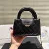 23k Bolsa de ombro feminino 20 cm Holoque superior Tote de luxo Couro Diamante hardware de ouro metal fuckle saco de saco de matelasse mal