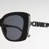 レディースデザイナーのための豪華なサングラス夏のシェード偏光眼鏡サイドロゴブラックサングラス