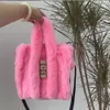 Autunno/Inverno Nuova borsa tote per capelli in coniglio finto Borsa a tracolla singola di grande capacità Borsa a tracolla Borsa per studenti Borsa in paglia avvolgente in peluche Colore rosa