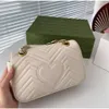 Sac de designer Marmont pour femmes Sac à main de luxe Sacs à bandoulière en cuir blanc Cosmétique Messenger Shopping Épaule Chaîne dorée Sac à main Boîte à main de haute qualité