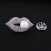 Broches lèvres Sexy KISS CZ, épingle à revers, broche de collier, ornement de mode, accessoires de bijoux 236Q