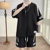 Herrspårar Streetwear Suit Men T Shirt Shorts Two Piece Set Overdimensionerade Male Fashion Korean klädmärke Kort ärm Top Tee