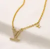 18K Gold Plated Luxury Brand Designer Pendants Necklaces Stainless Steel Letter Choker Pendant Necklace Beads Chain Jewelry