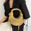 ゴールドデザイナーブランドの女性のためのハンドバッグ手織り麺バッグロープノットプルホーボーシエイブニングクラッチ231007