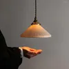 Lampes suspendues Lustre en céramique japonaise rétro plissé restaurant bar maison séjour à trois têtes longue combinaison de disque nordique en laiton