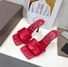 2023 Designer Sandálias Mulher Vestido Sapatos Luxo Flip Flop Nappa Dream Square Toe Sandália Senhoras Chinelos Casuais Salto Alto Com Caixa