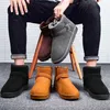 Hiver nouveaux hommes bottes de neige femmes chaussures de sport haut de gamme mode décontracté fourrure coton chaud confortable léger Couples 230922