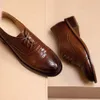 Chinelo de couro genuíno estilo britânico escultura laceup flats oxfords dedo do pé redondo conforto macio sapatos casuais para mulheres 231006