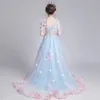 Nouvelles robes de fille florale 3D Long Train Ruffles Flowers Flowers Flowers Tutu Vintage Petites robes pour bébé pour communion Boho Wedding Birthday Party Special Ocn Robe