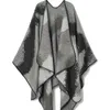Sciarpe 140 * 140 cm Scialle di Pashmina per le donne Autunno Inverno Alta qualità Tie Dye Sciarpa calda spessa Poncho da strada Donna 231007