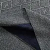 Material dos suéteres masculinos: feito de poliéster. Esta camisa de manga comprida é leve e confortável para uso o dia todo.
