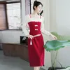 Sukienki zwykłe w stylu chiński dla kobiet dla kobiet z długim rękawem czerwona kwadratowa szyja elegancka sukienka temperamentowa Slim Fit Autumn Retro Vestidos