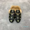 2023-Designer Pantoufles Princetown Slipper Hommes Femmes Automne Hiver Laine Mocassins Classique Boucle En Métal Chaussures De Broderie Modèle De Luxe Diapositives Paresseuses