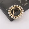 18k Gold Plated Brooches Luxury Brand Designer Brooch Fashion Pearl Women Brooches Wedding Party Jewelry Gift