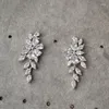 Boucles d'oreilles créoles tendance en laiton plaqué avec fleurs brillantes en platine, Zircon scintillant, longue aiguille en argent 925 et pour femmes