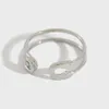100% Pure 925 Sterling Silver Pin Shape Ring Hollow Carved Justerbara ringar Punk Young Fine Smycken för kvinnor Girls YMR823243Z