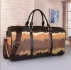 Designers Bag 50CM Large Capacity Duffle Women Bags Travel Handbag Handbags Men Shoulder Duffel Carry on Luggage Bottom Rivets Spo3894238