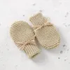 Primeiros caminhantes sapatos de bebê luvas chapéu conjuntos de malha 3 pc infantil criança botas de cama deslizamento-em luvas bonnet artesanal 0-18m nascido menina menino roupas quentes