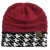 7 couleurs avec logo mode pluvier motif bloc de couleur tricoté chapeau chaud laine élastique pull chapeau en plein air hiver chaud tricoté chapeau pour les femmes