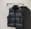 Men's Down Vests prdda Designer Sleeveless Puffer Jacket Winter Fashion Warm Womens Vest Coats Top Quality Downs Parka Coat Black Bomber Outerwear