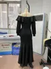 Casual Dresses 2023 Autumn High-End Classic Black Sexy Club Young Ruffles Slash Neck Full Sleeve Women High midja Lång Spit Mermaid Dress