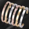 Love Gold Bracelet Femmes Hommes Bracelet En Argent Bijoux De Luxe En Acier Inoxydable C Classique Personnalité Diamant Haut De Gamme Mignon C298n