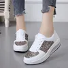 Geklede schoenen Platform sneaker Casual gevulkaniseerde bling dames sneakers Basket Femme Chunky Walking 231006