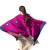 Шарфы Винтажный плащ в этническом стиле двусторонний двухцветный капюшон утолщенная шаль женская дорожная пара Cachecol Feminino Inverno 231007