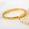 Bangle الأنيقة 18 كيلو الذهب مطلي بالفولاذ المقاوم للصدأ الحجر الحجر المعبدة سوار مشبك النجمة للنساء المجوهر