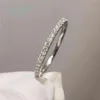 inbeaut 18K Plaqué Or Blanc Pass Diamant Test Rond Excellente Coupe 0 1 ct Micro D Couleur Moissanite Bague 925 Argent Bijoux De Fête X318B