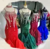 Yetişkin/Kadın Balo Salonu Dans Elbisesi Modern Waltz Standart Yarışma Elbisesi Siyah Kırmızı Yeşil Mavi Seksi Kayış Rhinestone Kadife Elbise