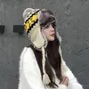 Beanieskull Caps kış kadın bomba şapka sıcak kürk kayak yapay örme yama iş fasulyesi küpeler ile Noel dış mekan 231006