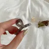 Mini clipe de garra pequeno de 4cm, clipe de cabelo com franja lateral, rede de gelatina, meia cabeça de pão vermelho, clipe de tubarão