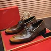 Ferra Gamo Gancini Dress Shoes Designer av hög kvalitet Mens Business Shoes Loafers Loafers Italienska övre präglade kohudsläder för att delta i fester Ceremonier C S8FB#