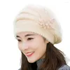 Basker mode kvinnor blommor stickad virkning hatt vinter varm mössa för kvinnor